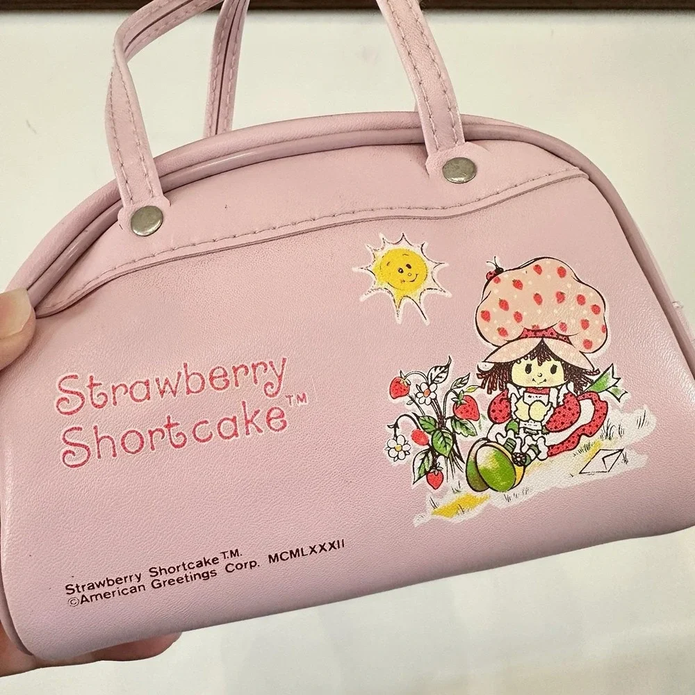 VTG 80s Strawberry Shortcake Pink Toy Purse American Greetings 6.5x7 Zip Handbag